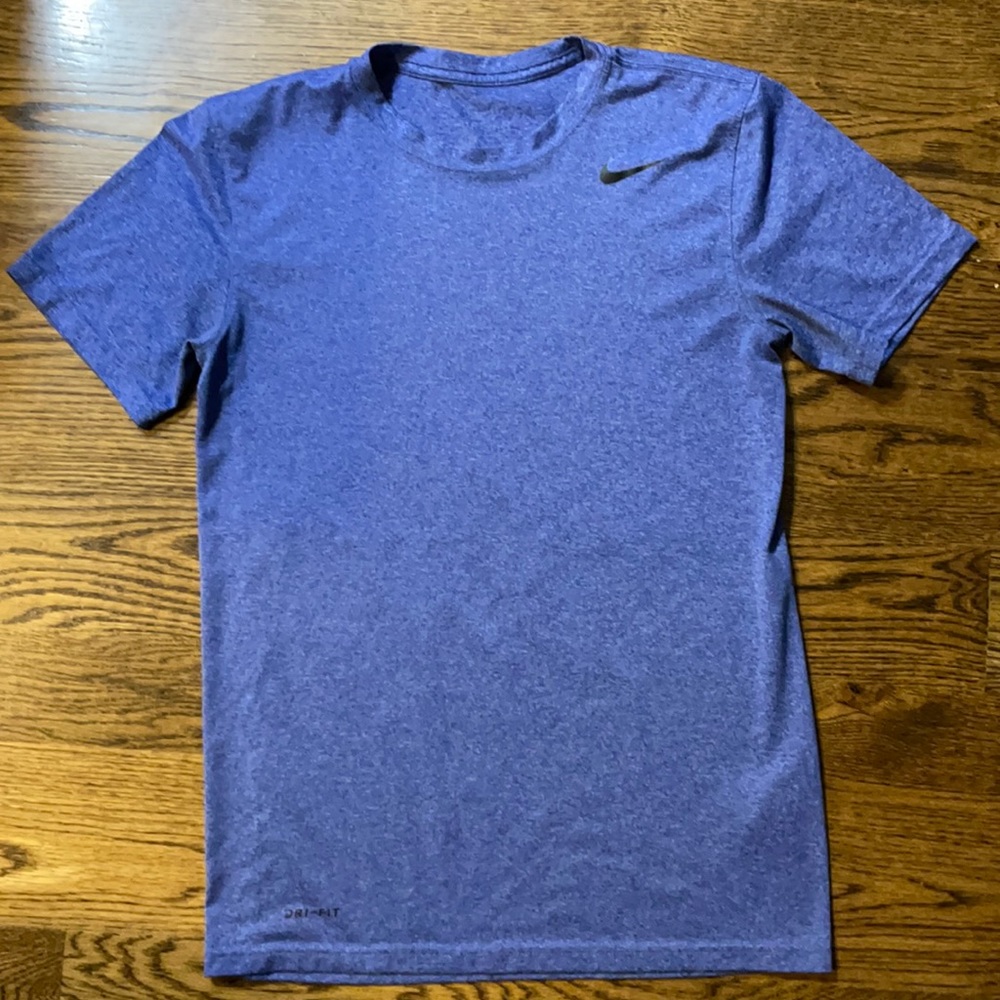 Nike T-shirt